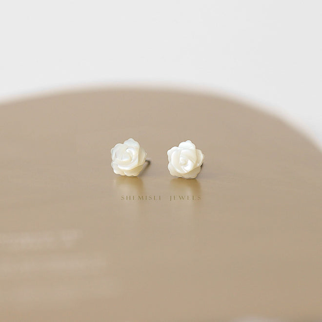 Rose Shell Stud Earrings, Flower, Gold, Silver SHEMISLI SS166