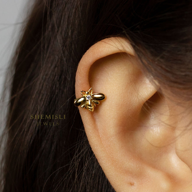 Bee Helix Ear Cuff, Upper Ear Cuff, Earring No Piercing is Needed, Gold, Silver SHEMISLI - SF038 LR